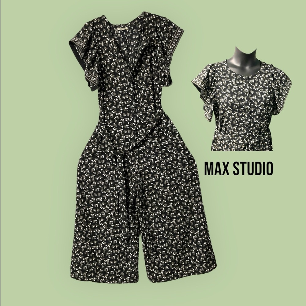 Max Studio Y2K‎ Black floral Jumpsuit Culotte SZ L Women Pocket Button Up Flare